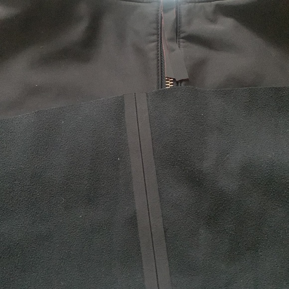 Lululemon good to go skirt rare and comfortable size 2 - Picture 10 of 10